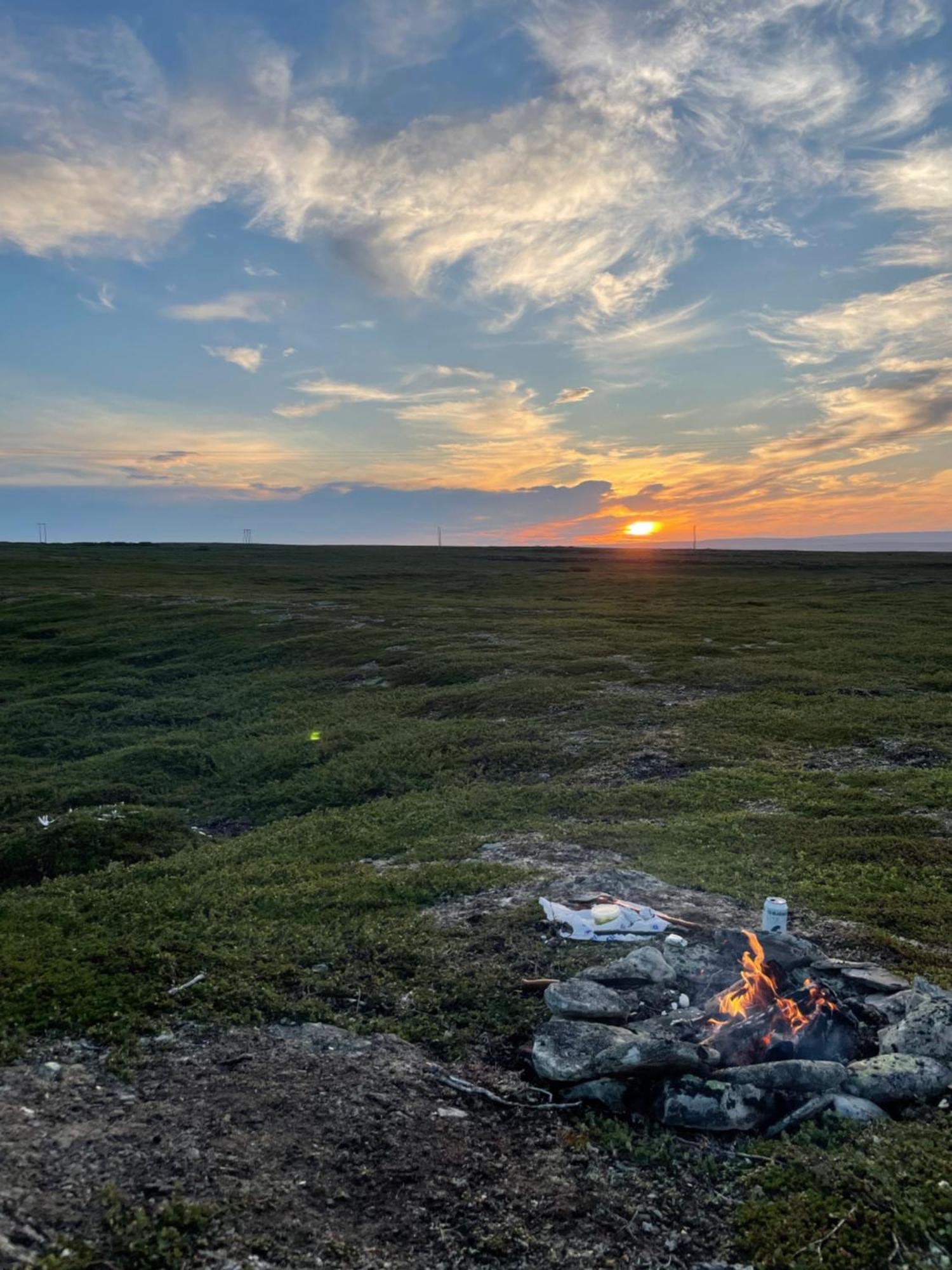 Ekkeroy Lodge - Arctic Living Вадсё Экстерьер фото